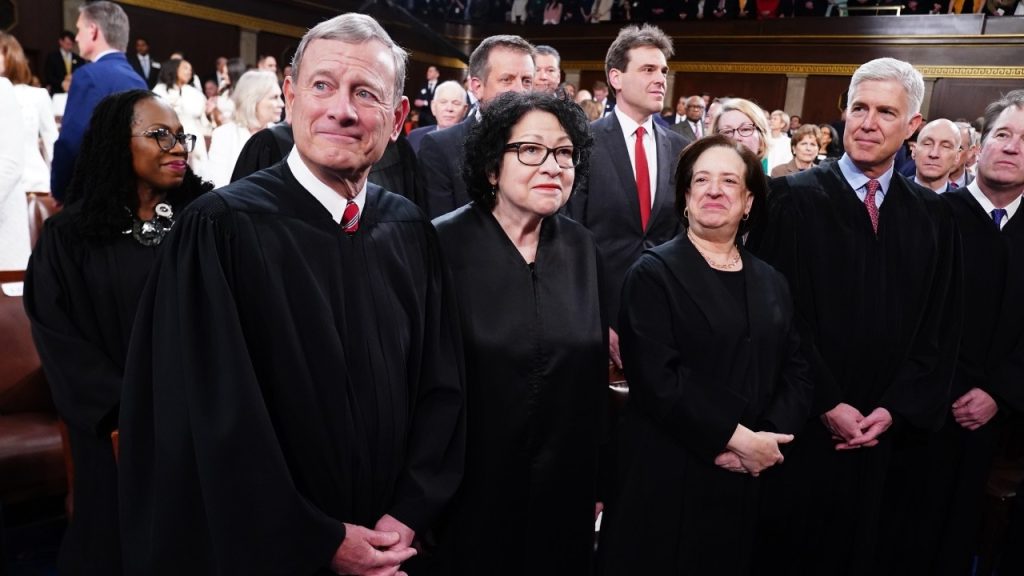 BREAKING NOW: Scandals ROCKS the Supreme Court — The FBI Is Called In
